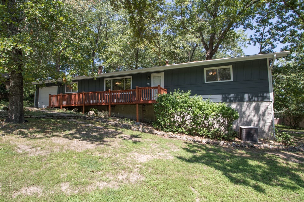 Cabin 15 Gallery 1-min