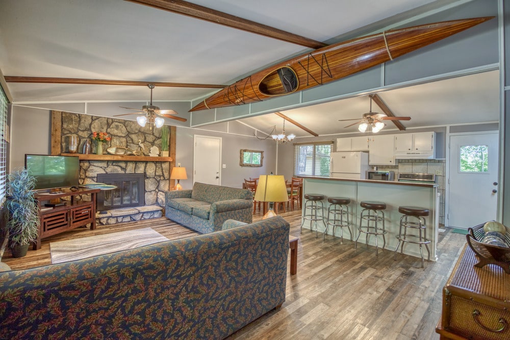 Cabin 15 Gallery 5-min