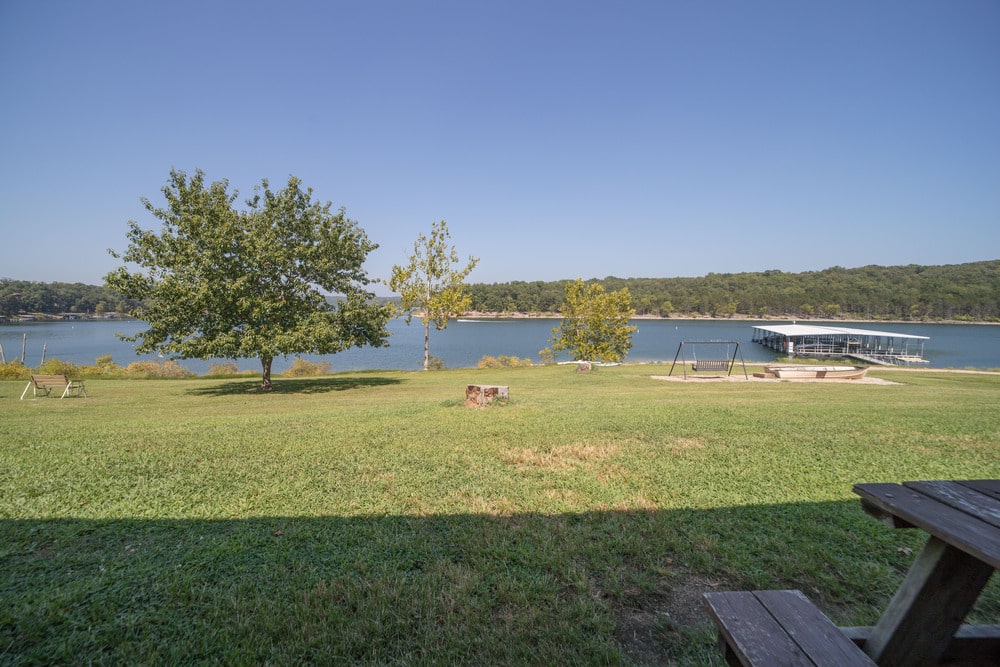 Cabin 3 Gallery 7-min