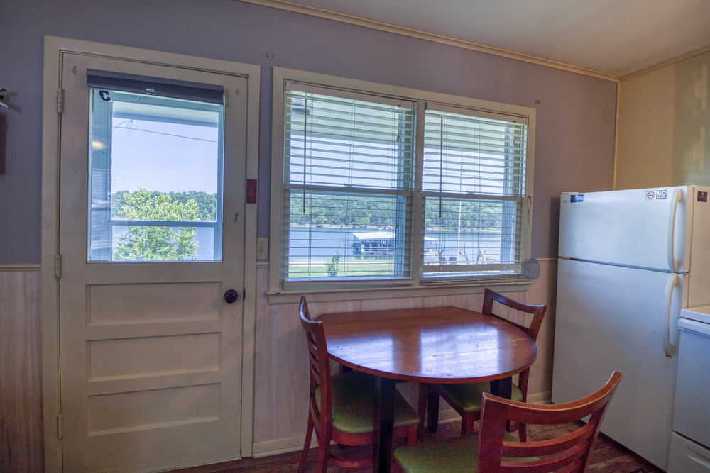 Cabin 5 Gallery 3-min