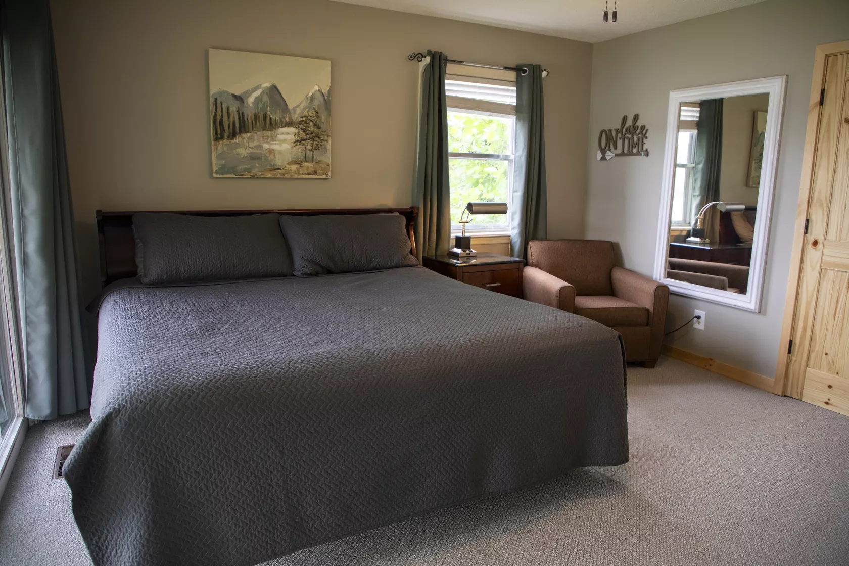 bed1-1-of-7-6a16a20f4f84d